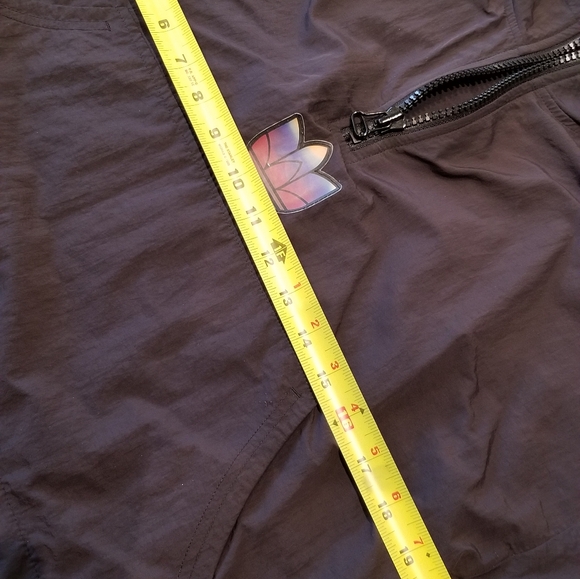 Adidas wind breaker womens - Picture 4 of 9